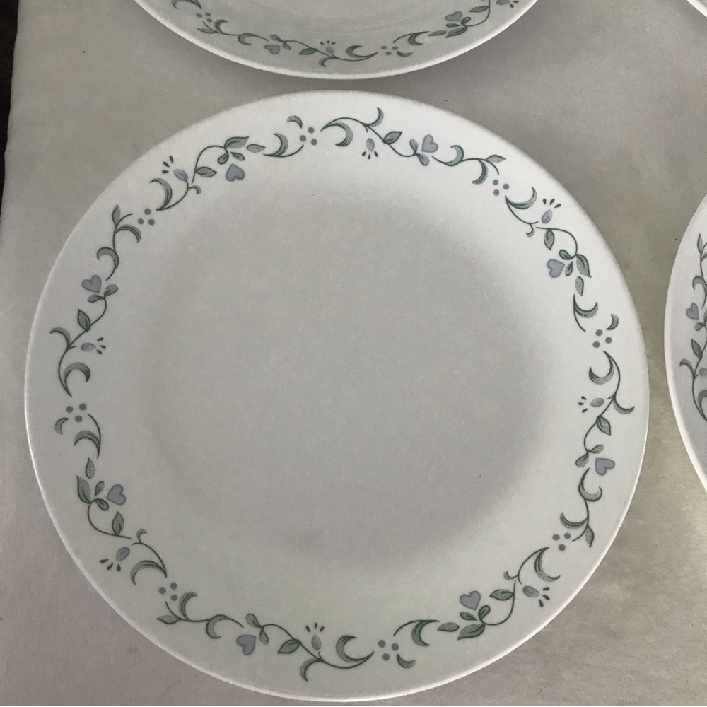 SET OF 4 CORNING CORELLE COUNTRY COTTAGE 10 1/4" DINNER PLATES - Picture 3 of 6